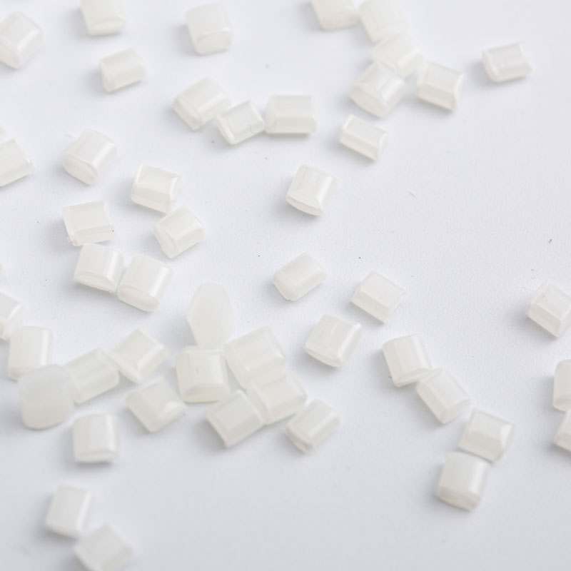 Halogénmentes égésgátló, alacsony füstsűrűségű PA66 műanyag pellet